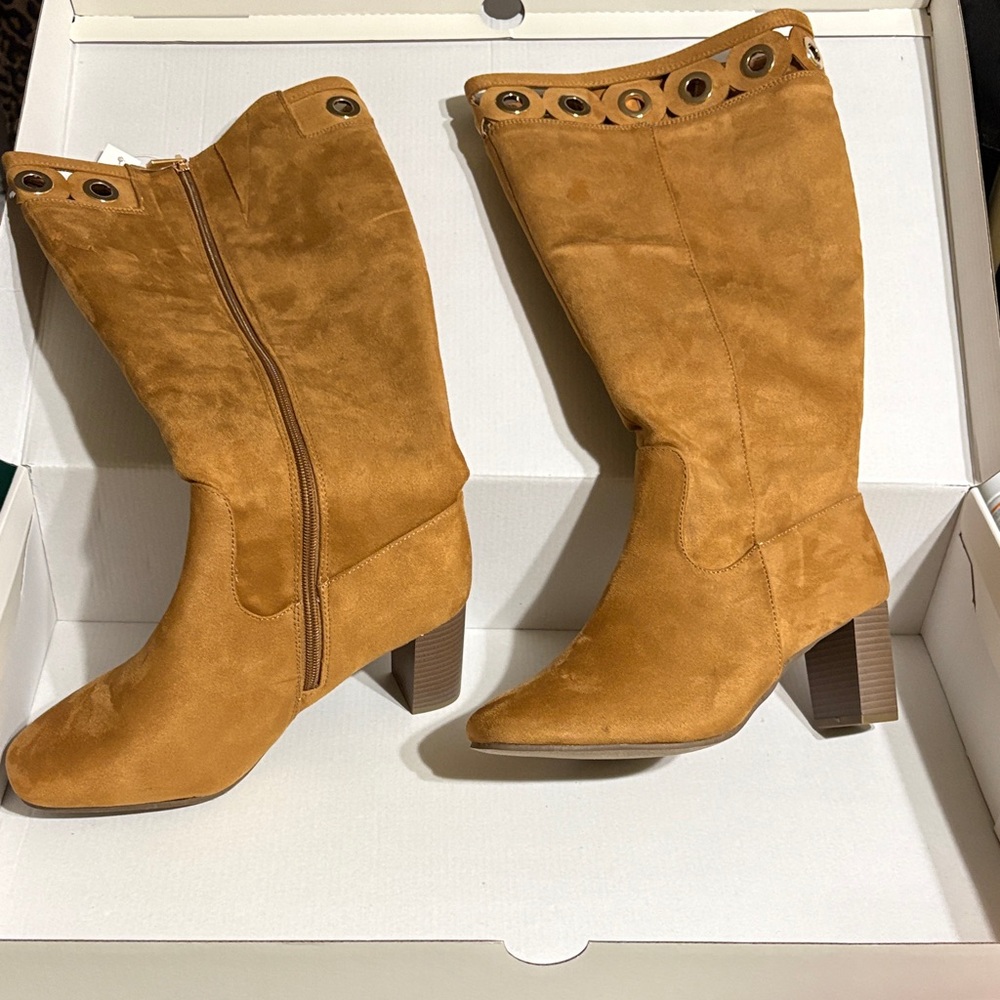 Cato Camel Heeled Boots with Eyelet Detail